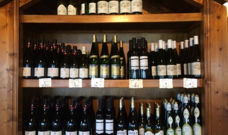 Les vins et alcools en vente dans notre boutique Lugrin